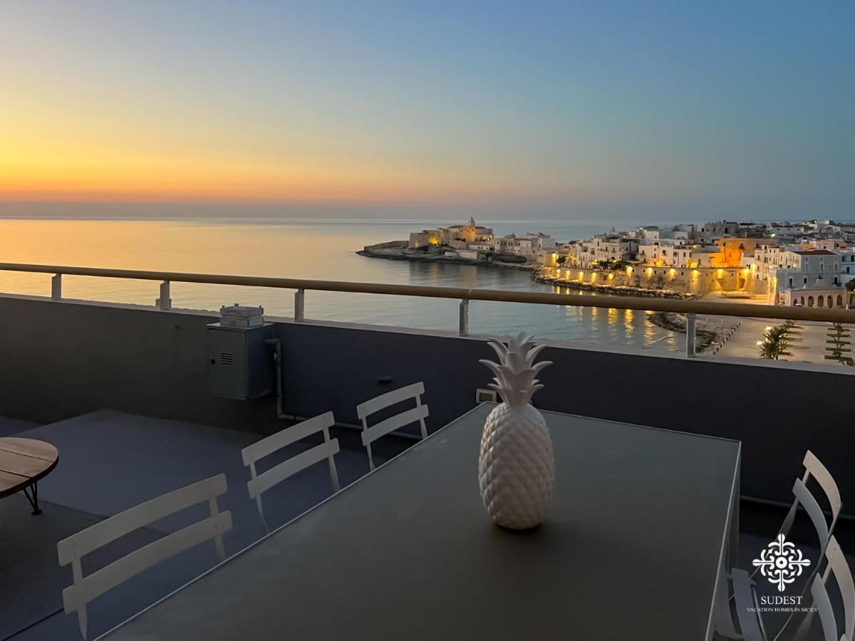 Infinito - Attico Sul Mare Apartment Vieste Exterior photo