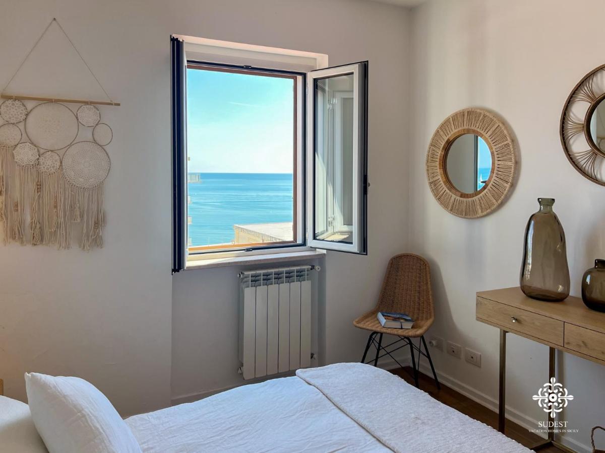 Infinito - Attico Sul Mare Apartment Vieste Exterior photo